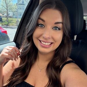 Meet your Posher, Brianne